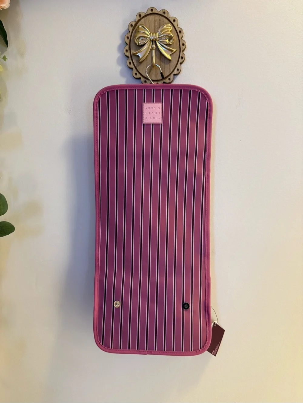 NWT Tender Love + Carry Hanging Roll-Up Toiletry Bag in Pink Striped Pattern